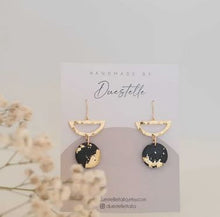 Load image into Gallery viewer, Gemma Black &amp; Gold Earrings
