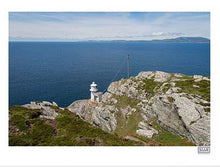 Load image into Gallery viewer, Sheeps Head Lighthouse - Framed A4 Print
