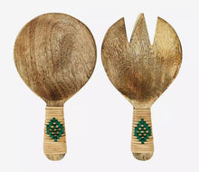 Load image into Gallery viewer, Short Wooden salad set with Green Bamboo
